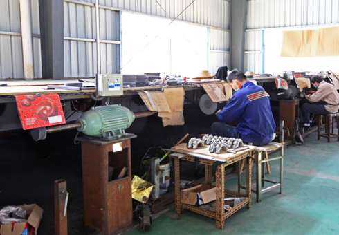 Stainless-steel workshop